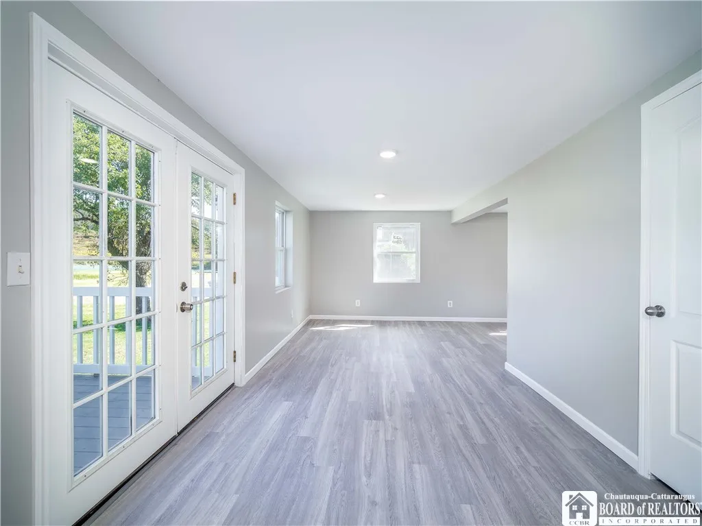 3710 Cowing Road, Busti, New York 14750, Busti, New York 14750, 5 Bedrooms Bedrooms, 8 Rooms Rooms,3 BathroomsBathrooms,Residential,For Sale,3710 Cowing Road, Busti, New York 14750,R1618031