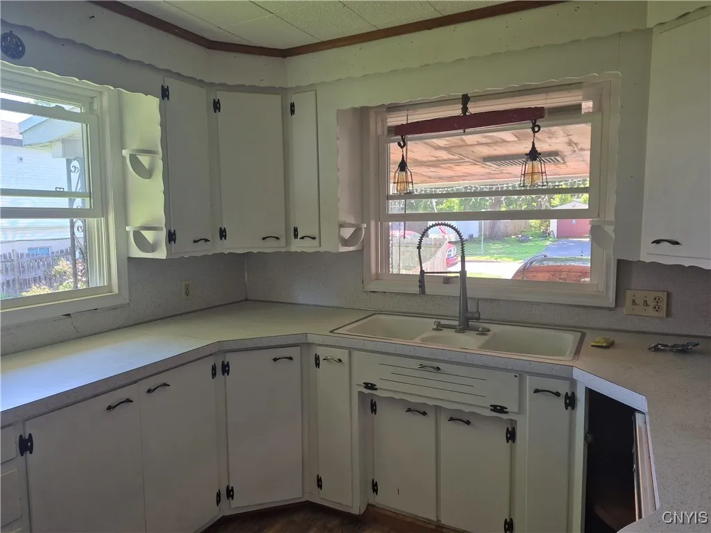 313 West 3rd Street South, Fulton, New York 13069, Fulton, New York 13069, 4 Bedrooms Bedrooms, 8 Rooms Rooms,2 BathroomsBathrooms,Residential,For Sale,313 West 3rd Street South, Fulton, New York 13069,S1618885