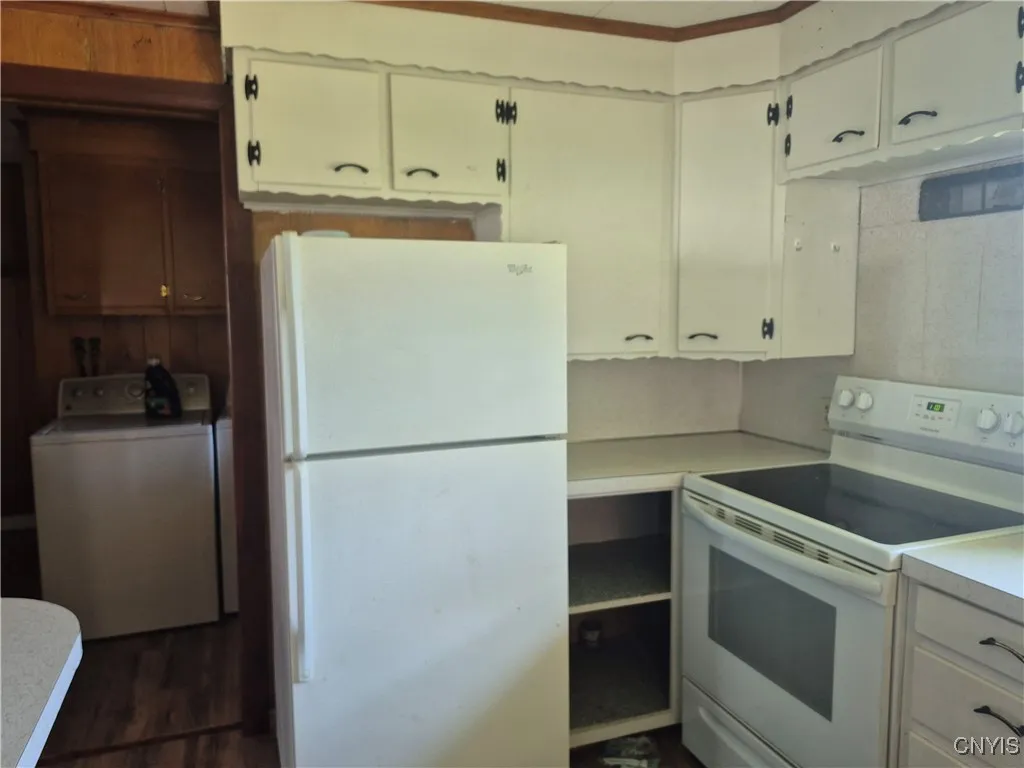 313 West 3rd Street South, Fulton, New York 13069, Fulton, New York 13069, 4 Bedrooms Bedrooms, 8 Rooms Rooms,2 BathroomsBathrooms,Residential,For Sale,313 West 3rd Street South, Fulton, New York 13069,S1618885