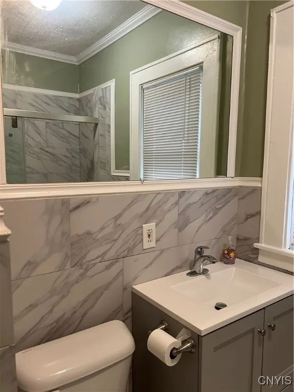 422 James Street, Utica, New York 13501, Utica, New York 13501, 4 Bedrooms Bedrooms, 9 Rooms Rooms,2 BathroomsBathrooms,Residential,For Sale,422 James Street, Utica, New York 13501,S1618151