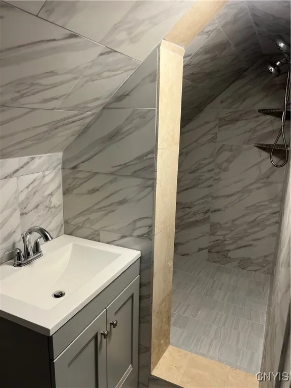422 James Street, Utica, New York 13501, Utica, New York 13501, 4 Bedrooms Bedrooms, 9 Rooms Rooms,2 BathroomsBathrooms,Residential,For Sale,422 James Street, Utica, New York 13501,S1618151