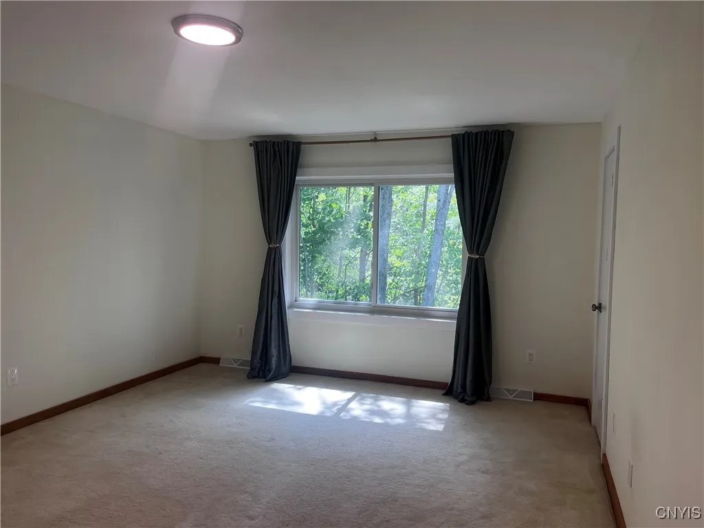 4405 Jack In The Pulpit Circle, Pompey, New York 1, Pompey, New York 13104, 5 Bedrooms Bedrooms, 10 Rooms Rooms,3 BathroomsBathrooms,Residential Lease,For Rent,4405 Jack In The Pulpit Circle, Pompey, New York 1,S1618534