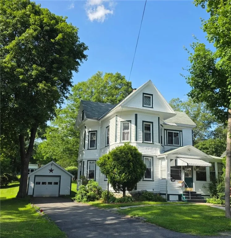 77 Vestal Avenue, Hancock, New York 13783, Hancock, New York 13783, 3 Bedrooms Bedrooms, 8 Rooms Rooms,2 BathroomsBathrooms,Residential,For Sale,77 Vestal Avenue, Hancock, New York 13783,R1618873