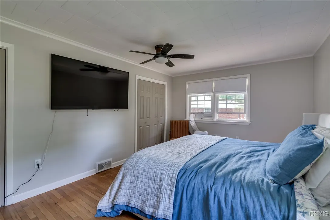 266 Chestnut Street, Watertown City, New York 1360, Watertown City, New York 13601, 3 Bedrooms Bedrooms, 9 Rooms Rooms,1 BathroomBathrooms,Residential,For Sale,266 Chestnut Street, Watertown City, New York 1360,S1617787