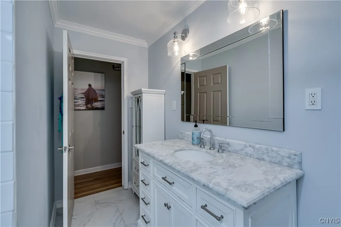 266 Chestnut Street, Watertown City, New York 1360, Watertown City, New York 13601, 3 Bedrooms Bedrooms, 9 Rooms Rooms,1 BathroomBathrooms,Residential,For Sale,266 Chestnut Street, Watertown City, New York 1360,S1617787