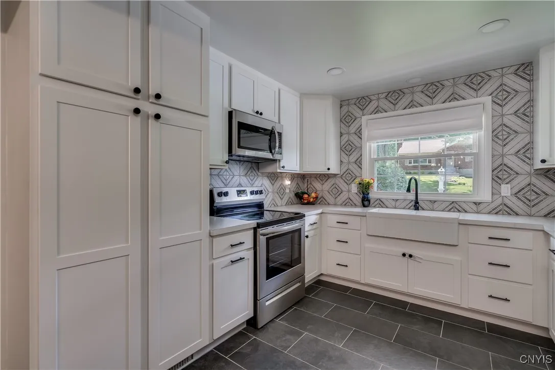 266 Chestnut Street, Watertown City, New York 1360, Watertown City, New York 13601, 3 Bedrooms Bedrooms, 9 Rooms Rooms,1 BathroomBathrooms,Residential,For Sale,266 Chestnut Street, Watertown City, New York 1360,S1617787