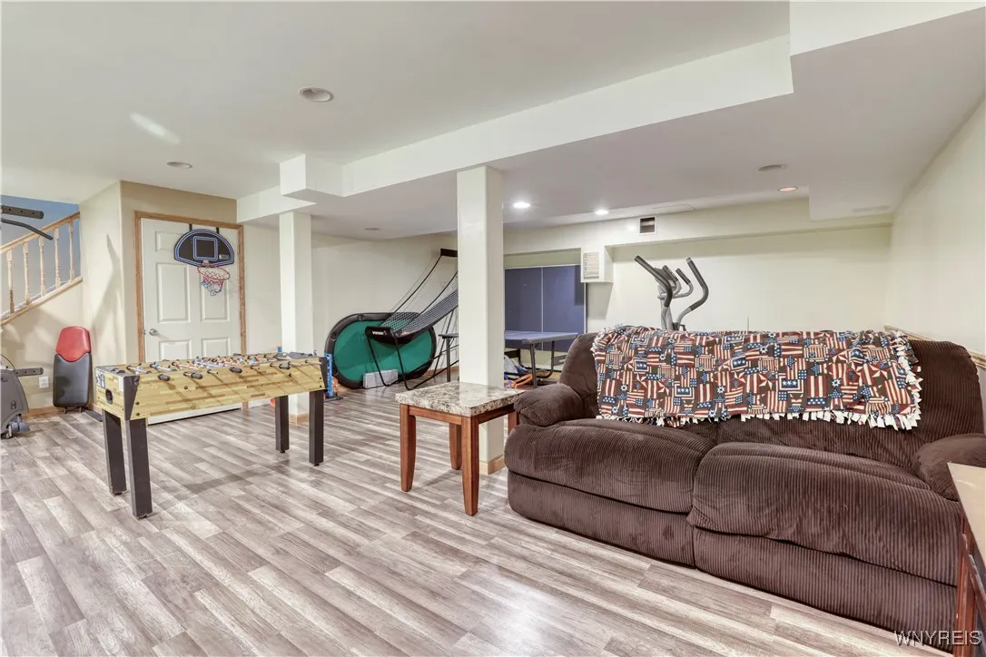 6149 Fairview Lane, Great Valley, New York 14741, Great Valley, New York 14741, 4 Bedrooms Bedrooms, 8 Rooms Rooms,2 BathroomsBathrooms,Residential,For Sale,6149 Fairview Lane, Great Valley, New York 14741,B1618877