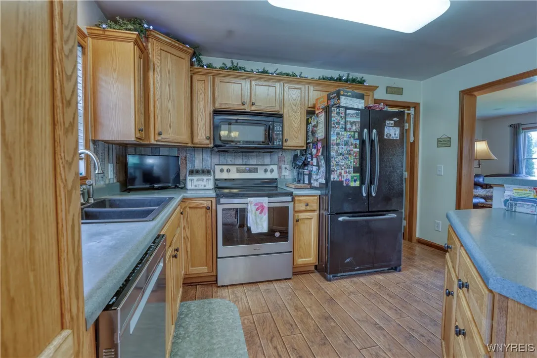 6149 Fairview Lane, Great Valley, New York 14741, Great Valley, New York 14741, 4 Bedrooms Bedrooms, 8 Rooms Rooms,2 BathroomsBathrooms,Residential,For Sale,6149 Fairview Lane, Great Valley, New York 14741,B1618877