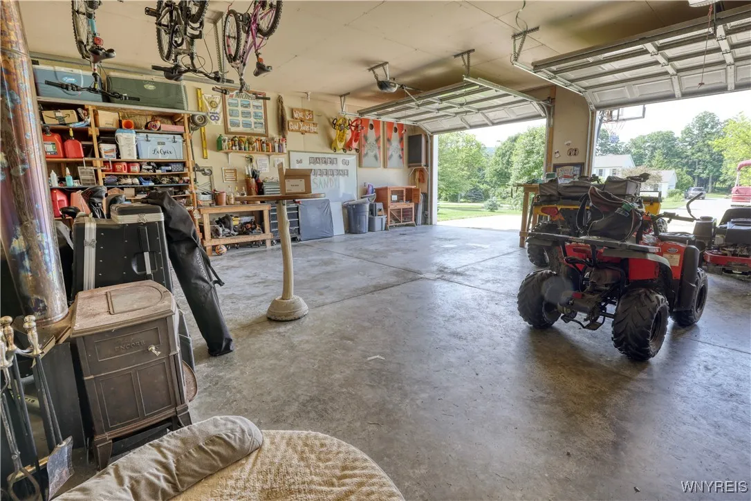 6149 Fairview Lane, Great Valley, New York 14741, Great Valley, New York 14741, 4 Bedrooms Bedrooms, 8 Rooms Rooms,2 BathroomsBathrooms,Residential,For Sale,6149 Fairview Lane, Great Valley, New York 14741,B1618877