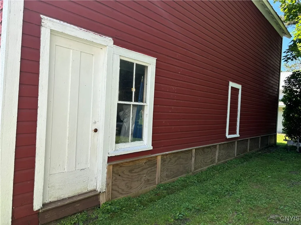 24 Bradford Street, Marathon, New York 13803, Marathon, New York 13803, 3 Bedrooms Bedrooms, 7 Rooms Rooms,2 BathroomsBathrooms,Residential,Closed,24 Bradford Street, Marathon, New York 13803,S1618886