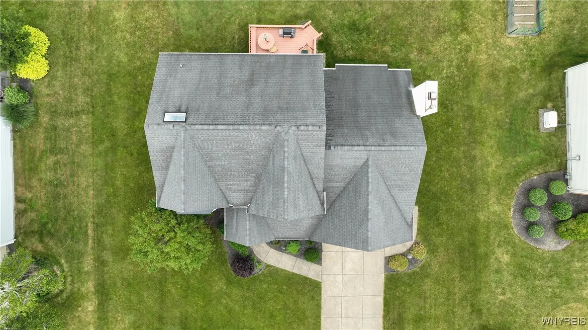 81 Burbank Drive, Orchard Park, New York 14127, Orchard Park, New York 14127, 4 Bedrooms Bedrooms, 10 Rooms Rooms,2 BathroomsBathrooms,Residential,For Sale,81 Burbank Drive, Orchard Park, New York 14127,B1618606