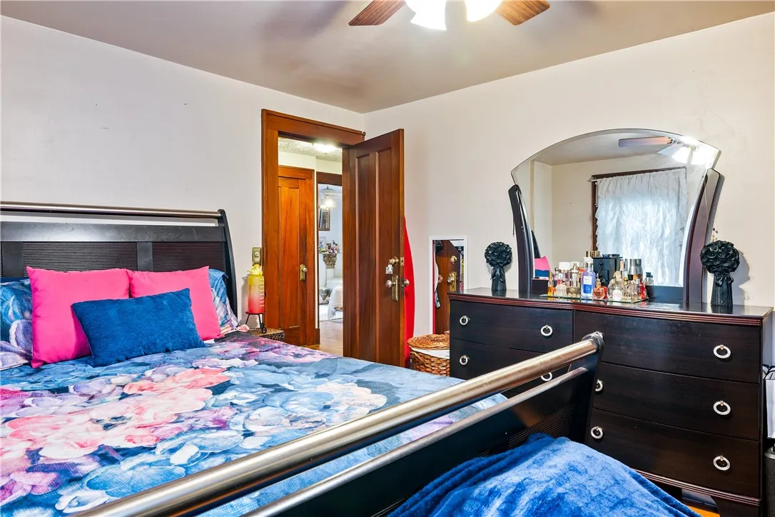 195 Roxborough Road, Rochester, New York 14619, Rochester, New York 14619, 4 Bedrooms Bedrooms, 6 Rooms Rooms,1 BathroomBathrooms,Residential,Closed,195 Roxborough Road, Rochester, New York 14619,0,R1618962