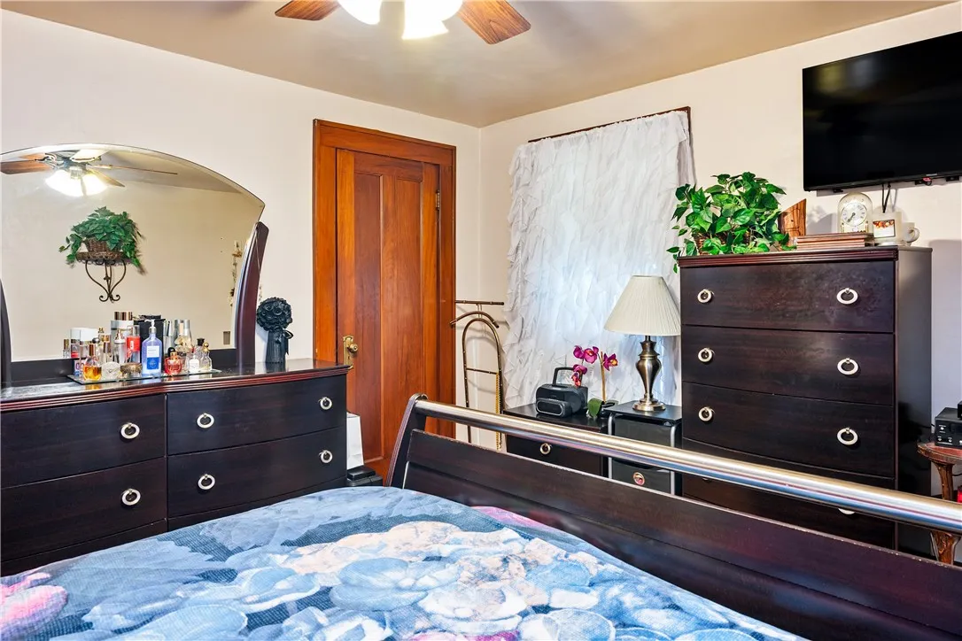 195 Roxborough Road, Rochester, New York 14619, Rochester, New York 14619, 4 Bedrooms Bedrooms, 6 Rooms Rooms,1 BathroomBathrooms,Residential,Closed,195 Roxborough Road, Rochester, New York 14619,0,R1618962