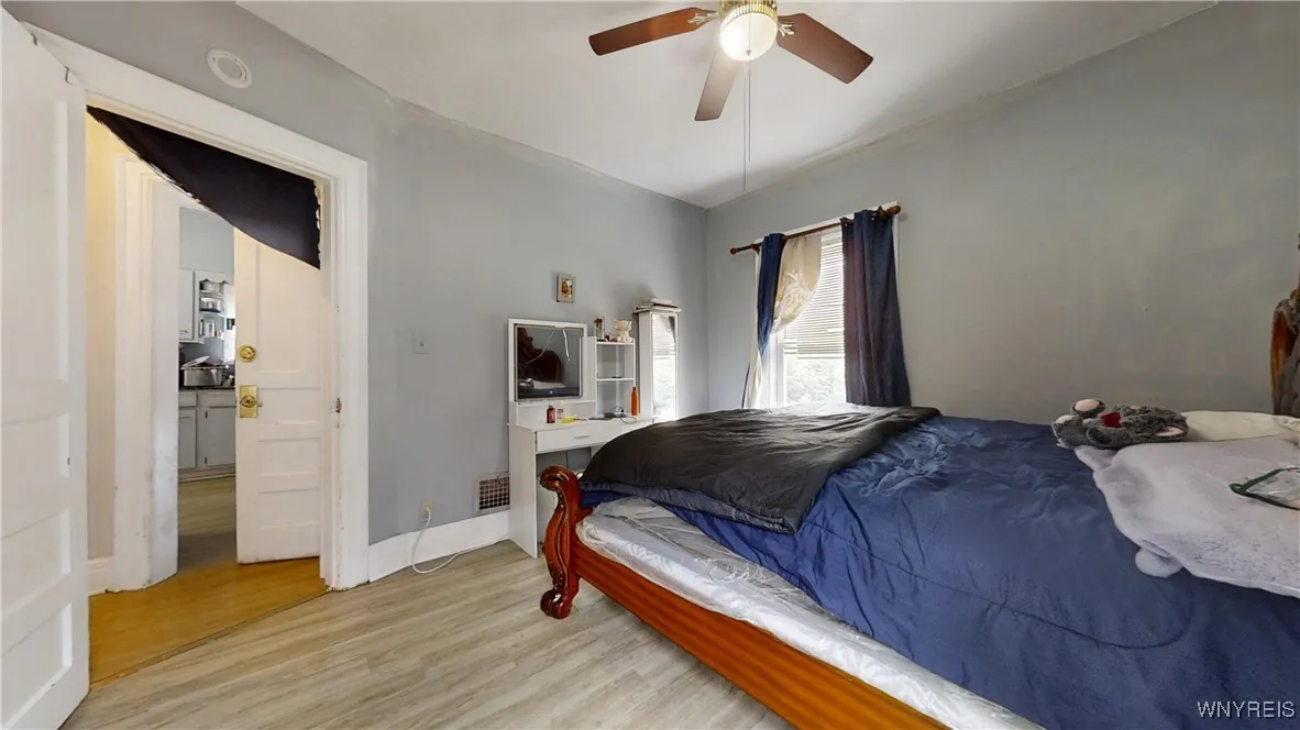 187 Auburn Avenue, Buffalo, New York 14213, Buffalo, New York 14213, 5 Bedrooms Bedrooms, ,2 BathroomsBathrooms,Residential,For Sale,187 Auburn Avenue, Buffalo, New York 14213,B1618787