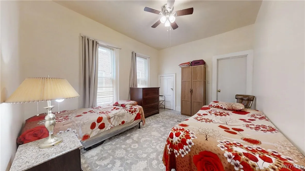 187 Auburn Avenue, Buffalo, New York 14213, Buffalo, New York 14213, 5 Bedrooms Bedrooms, ,2 BathroomsBathrooms,Residential,For Sale,187 Auburn Avenue, Buffalo, New York 14213,B1618787