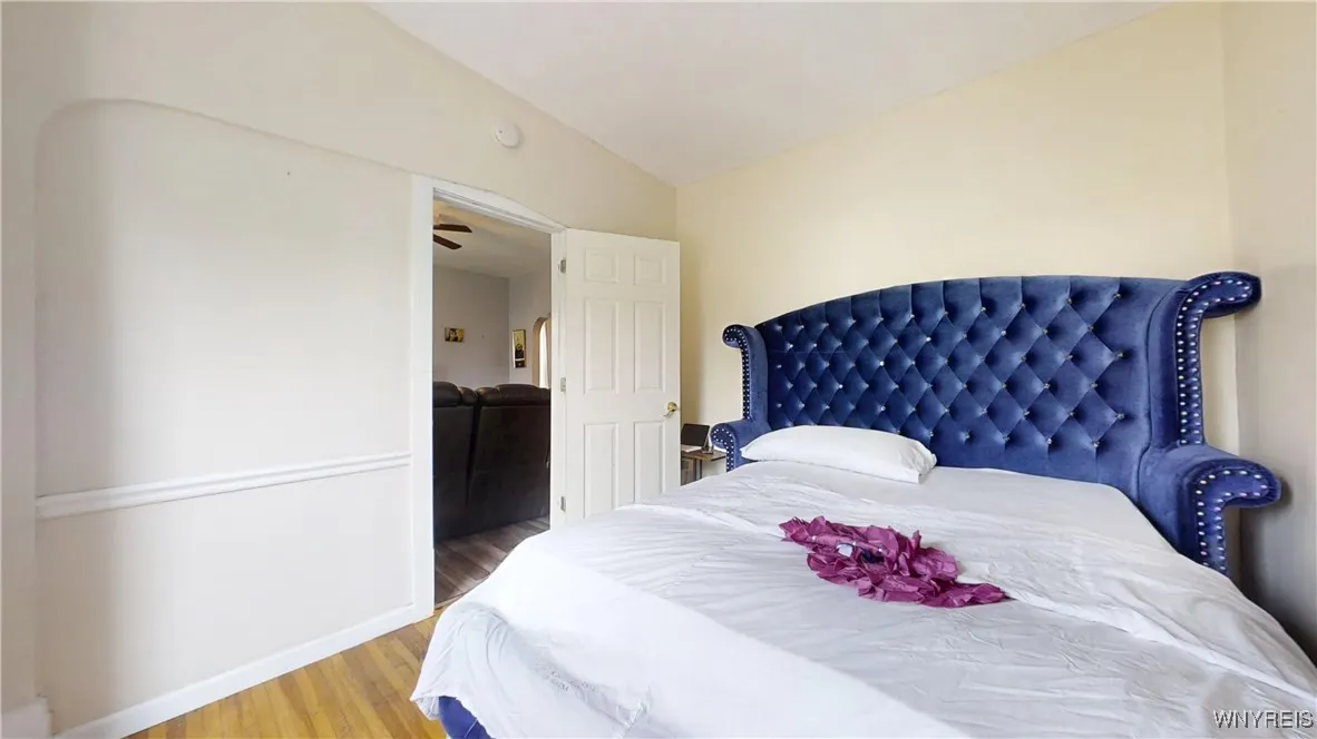 187 Auburn Avenue, Buffalo, New York 14213, Buffalo, New York 14213, 5 Bedrooms Bedrooms, ,2 BathroomsBathrooms,Residential,For Sale,187 Auburn Avenue, Buffalo, New York 14213,B1618787