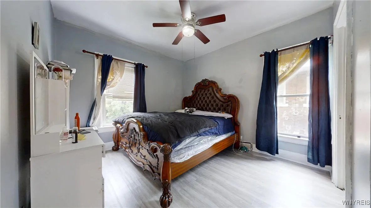 187 Auburn Avenue, Buffalo, New York 14213, Buffalo, New York 14213, 5 Bedrooms Bedrooms, ,2 BathroomsBathrooms,Residential,For Sale,187 Auburn Avenue, Buffalo, New York 14213,B1618787