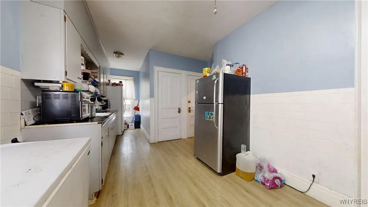 187 Auburn Avenue, Buffalo, New York 14213, Buffalo, New York 14213, 5 Bedrooms Bedrooms, ,2 BathroomsBathrooms,Residential,For Sale,187 Auburn Avenue, Buffalo, New York 14213,B1618787