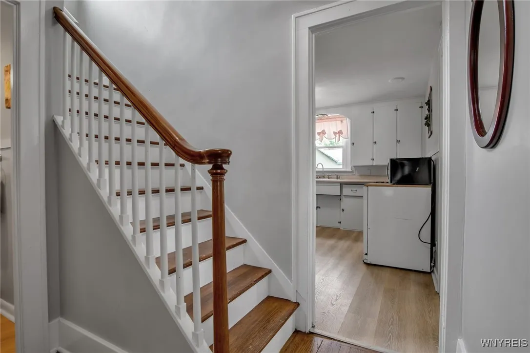 6060 Broadway Street, Lancaster, New York 14086, Lancaster, New York 14086, 4 Bedrooms Bedrooms, 9 Rooms Rooms,2 BathroomsBathrooms,Residential,Closed,6060 Broadway Street, Lancaster, New York 14086,0,B1618965