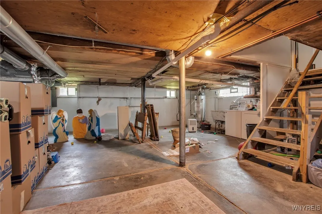 6060 Broadway Street, Lancaster, New York 14086, Lancaster, New York 14086, 4 Bedrooms Bedrooms, 9 Rooms Rooms,2 BathroomsBathrooms,Residential,Closed,6060 Broadway Street, Lancaster, New York 14086,0,B1618965
