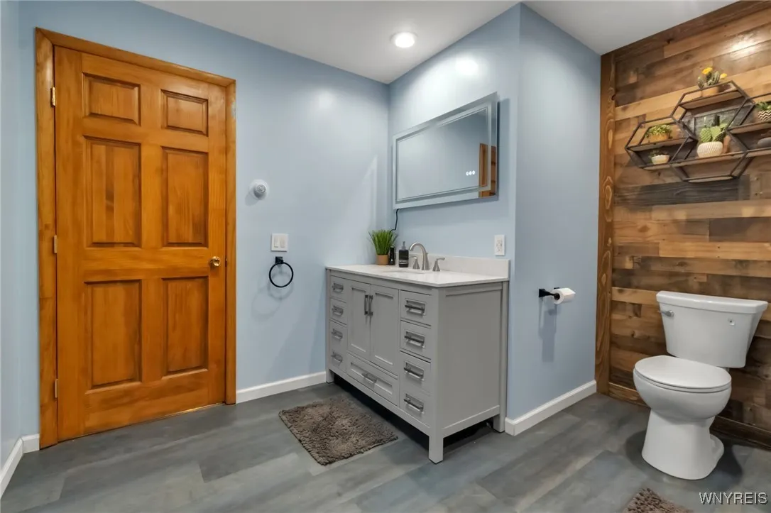 Primary Ensuite Bath