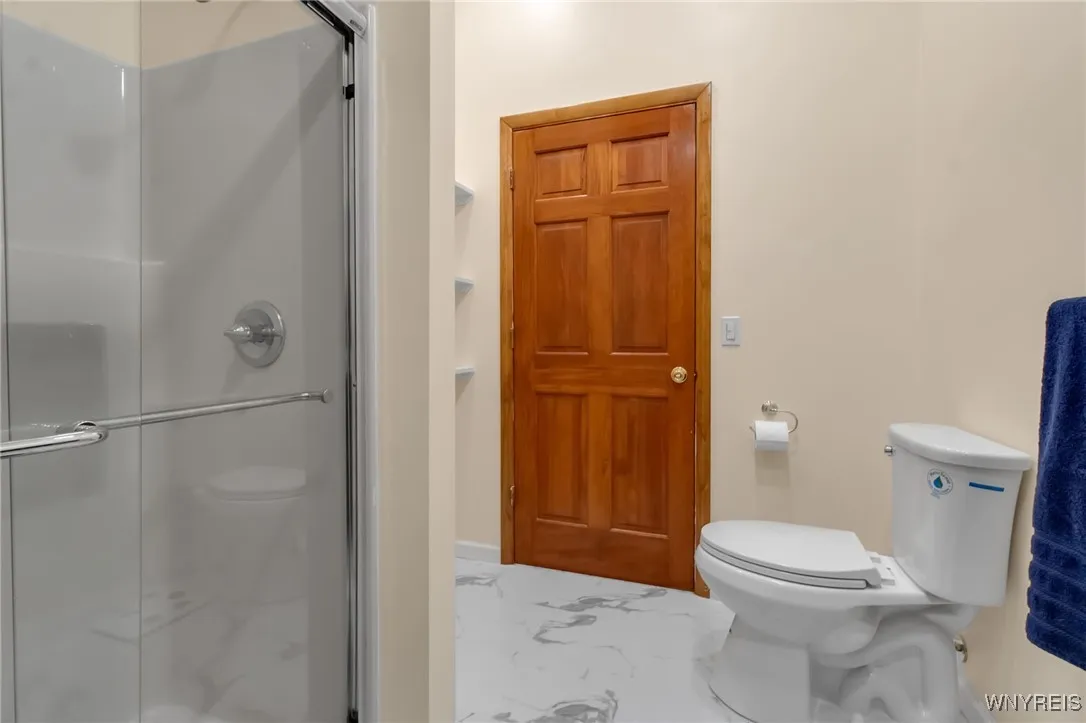 Full Bath (Second Floor)