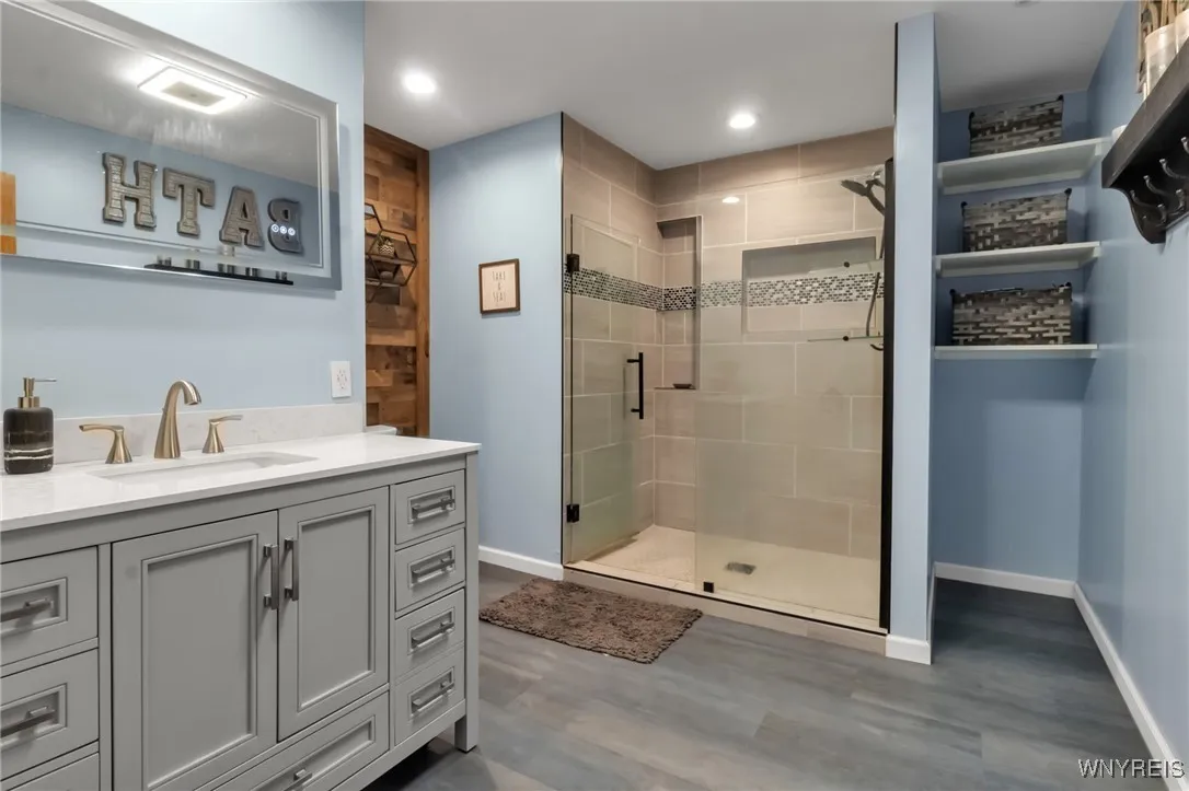 Primary Ensuite Bath