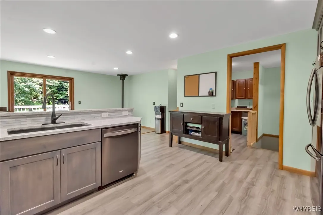 Kitchen to Walk-in Pantry