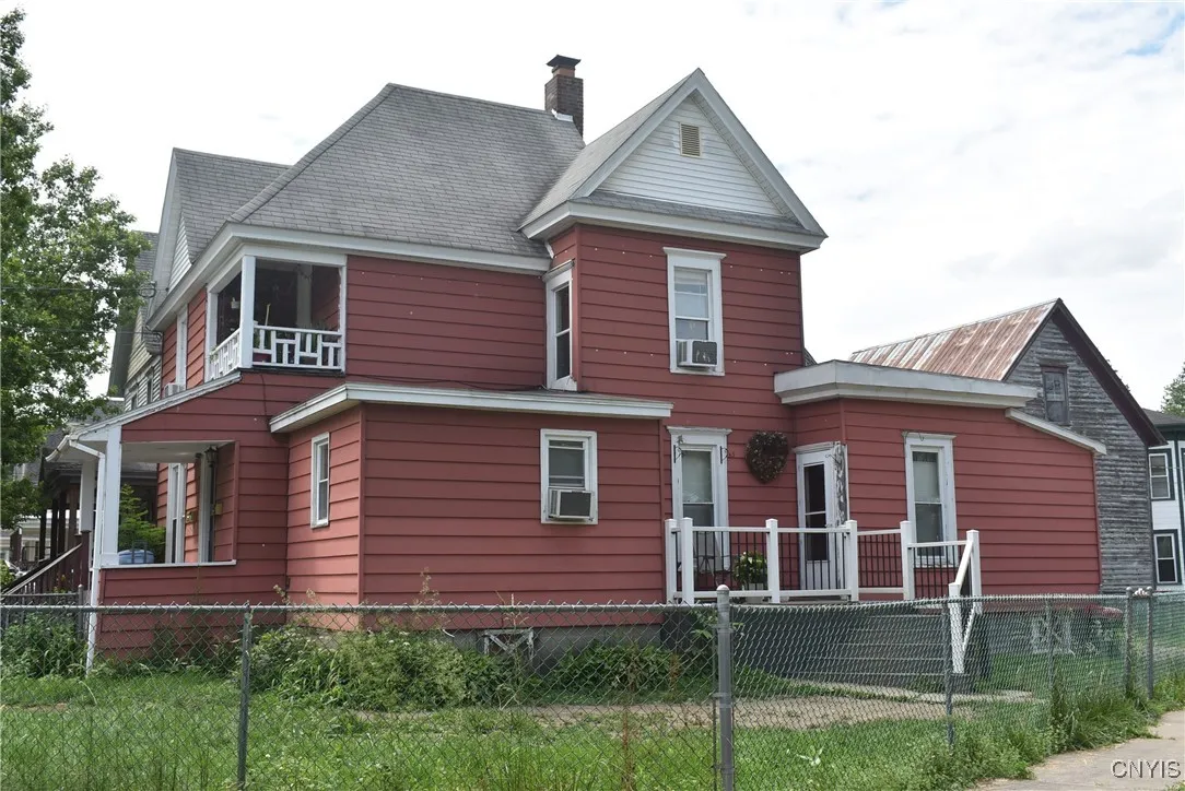 20 East Main Street, Cortland, New York 13045, Cortland, New York 13045, 4 Bedrooms Bedrooms, ,2 BathroomsBathrooms,Residential,For Sale,20 East Main Street, Cortland, New York 13045,S1618656
