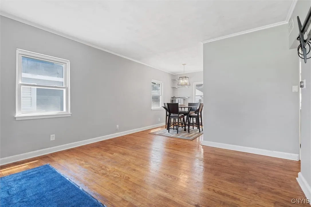 102 Westmont Road, Geddes, New York 13219, Geddes, New York 13219, 4 Bedrooms Bedrooms, 8 Rooms Rooms,1 BathroomBathrooms,Residential,Closed,102 Westmont Road, Geddes, New York 13219,0,S1618869