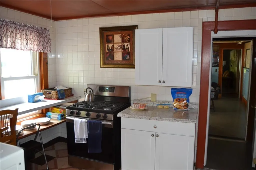 38 Chapin Street, Canandaigua City, New York 14424, Canandaigua City, New York 14424, 9 Bedrooms Bedrooms, ,Multi Family,For Sale,38 Chapin Street, Canandaigua City, New York 14424,R1618982