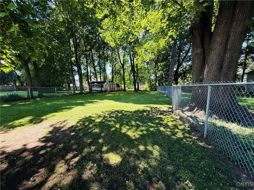 19 Cedar Street, Cortland, New York 13045, Cortland, New York 13045, 3 Bedrooms Bedrooms, 9 Rooms Rooms,2 BathroomsBathrooms,Residential,Closed,19 Cedar Street, Cortland, New York 13045,S1618956