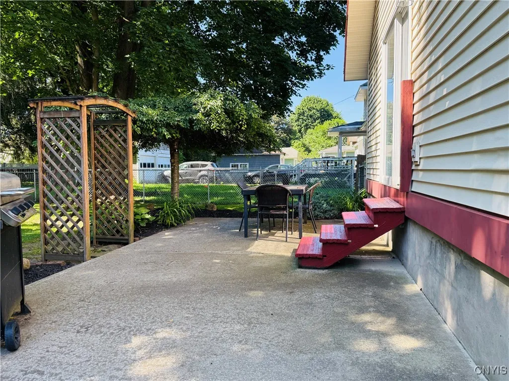 19 Cedar Street, Cortland, New York 13045, Cortland, New York 13045, 3 Bedrooms Bedrooms, 9 Rooms Rooms,2 BathroomsBathrooms,Residential,Closed,19 Cedar Street, Cortland, New York 13045,S1618956