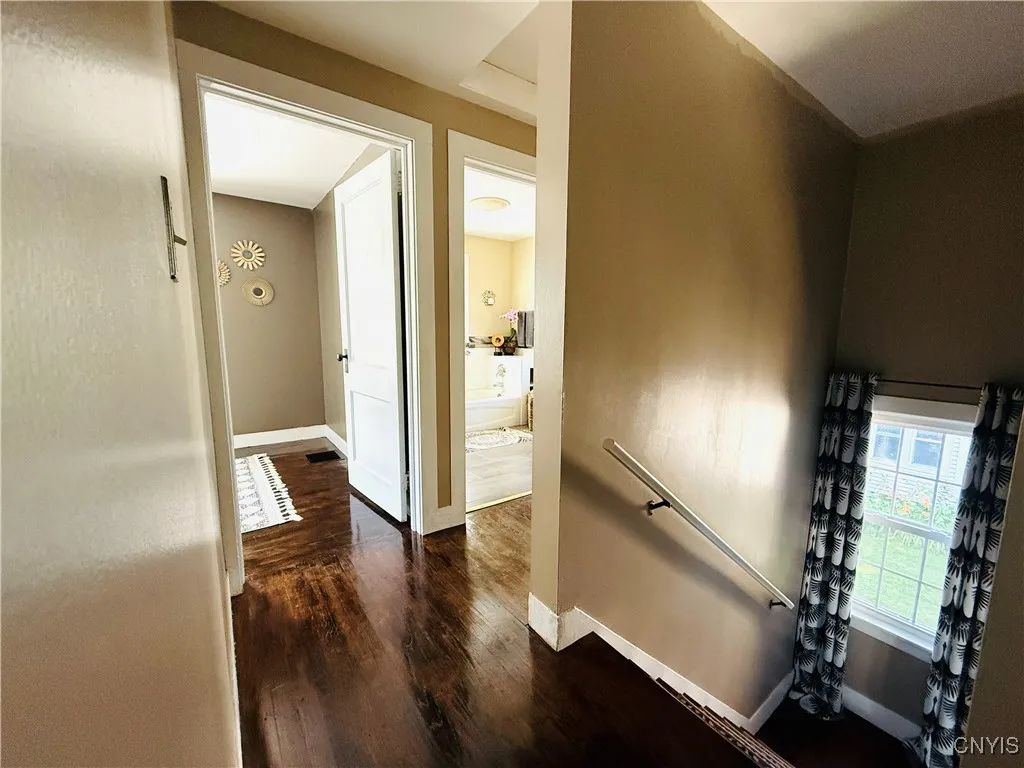 19 Cedar Street, Cortland, New York 13045, Cortland, New York 13045, 3 Bedrooms Bedrooms, 9 Rooms Rooms,2 BathroomsBathrooms,Residential,Closed,19 Cedar Street, Cortland, New York 13045,S1618956