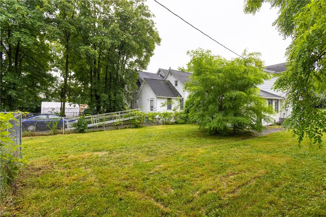 72 Weld Street, Rochester, New York 14605, Rochester, New York 14605, 4 Bedrooms Bedrooms, 7 Rooms Rooms,1 BathroomBathrooms,Residential,For Sale,72 Weld Street, Rochester, New York 14605,R1618746