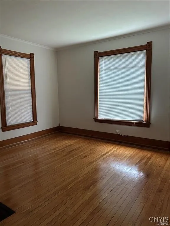 309 Hamilton Street, Syracuse, New York 13204, Syracuse, New York 13204, 2 Bedrooms Bedrooms, 6 Rooms Rooms,1 BathroomBathrooms,Residential Lease,For Rent,309 Hamilton Street, Syracuse, New York 13204,S1619002