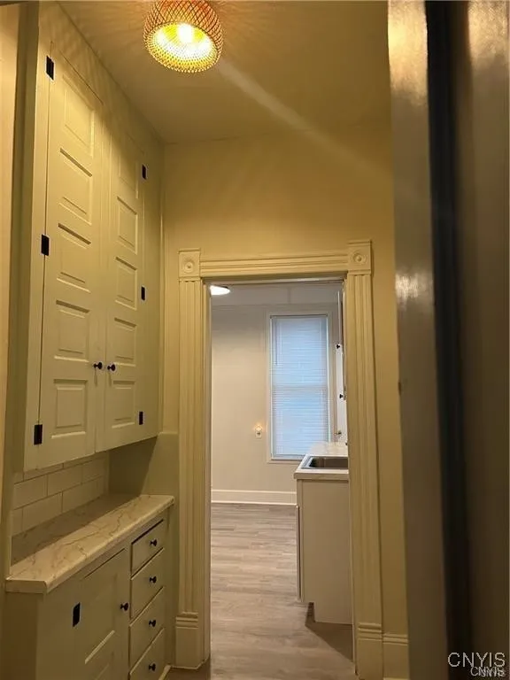 309 Hamilton Street, Syracuse, New York 13204, Syracuse, New York 13204, 2 Bedrooms Bedrooms, 6 Rooms Rooms,1 BathroomBathrooms,Residential Lease,For Rent,309 Hamilton Street, Syracuse, New York 13204,S1619002