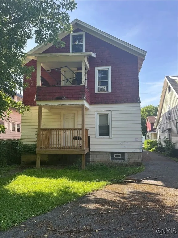 337-39 Warner Avenue 39, Syracuse, New York 13205, Syracuse, New York 13205, 4 Bedrooms Bedrooms, ,2 BathroomsBathrooms,Residential,For Sale,337-39 Warner Avenue 39, Syracuse, New York 13205,S1617779