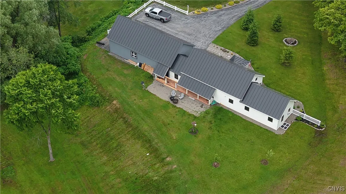 7847 Blue Road, Deerfield, New York 13502, Deerfield, New York 13304, 3 Bedrooms Bedrooms, 8 Rooms Rooms,2 BathroomsBathrooms,Residential,Closed,7847 Blue Road, Deerfield, New York 13502,0,S1618997