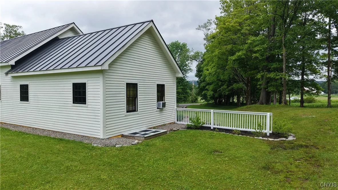 7847 Blue Road, Deerfield, New York 13502, Deerfield, New York 13304, 3 Bedrooms Bedrooms, 8 Rooms Rooms,2 BathroomsBathrooms,Residential,Closed,7847 Blue Road, Deerfield, New York 13502,0,S1618997