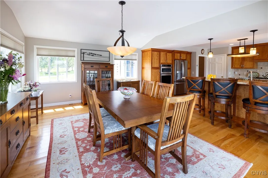 2516 West Lake Road, Skaneateles, New York 13152, Skaneateles, New York 13152, 4 Bedrooms Bedrooms, 9 Rooms Rooms,2 BathroomsBathrooms,Residential,Closed,2516 West Lake Road, Skaneateles, New York 13152,0,S1615259