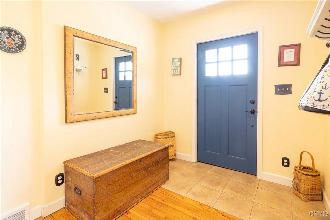 2516 West Lake Road, Skaneateles, New York 13152, Skaneateles, New York 13152, 4 Bedrooms Bedrooms, 9 Rooms Rooms,2 BathroomsBathrooms,Residential,Closed,2516 West Lake Road, Skaneateles, New York 13152,0,S1615259