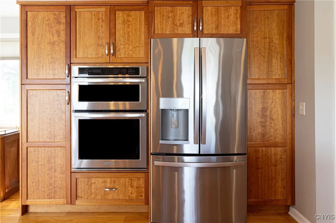 2516 West Lake Road, Skaneateles, New York 13152, Skaneateles, New York 13152, 4 Bedrooms Bedrooms, 9 Rooms Rooms,2 BathroomsBathrooms,Residential,Closed,2516 West Lake Road, Skaneateles, New York 13152,0,S1615259