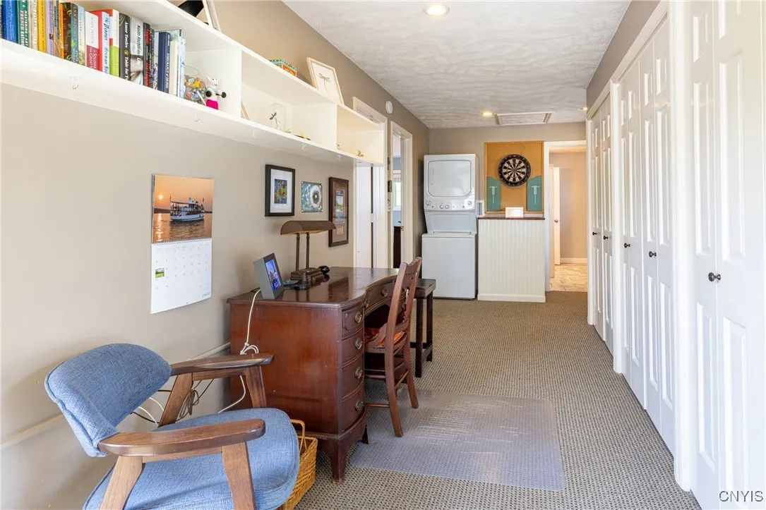 2516 West Lake Road, Skaneateles, New York 13152, Skaneateles, New York 13152, 4 Bedrooms Bedrooms, 9 Rooms Rooms,2 BathroomsBathrooms,Residential,Closed,2516 West Lake Road, Skaneateles, New York 13152,0,S1615259