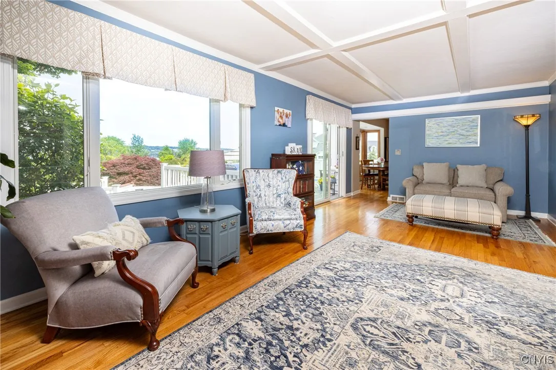 2516 West Lake Road, Skaneateles, New York 13152, Skaneateles, New York 13152, 4 Bedrooms Bedrooms, 9 Rooms Rooms,2 BathroomsBathrooms,Residential,Closed,2516 West Lake Road, Skaneateles, New York 13152,0,S1615259