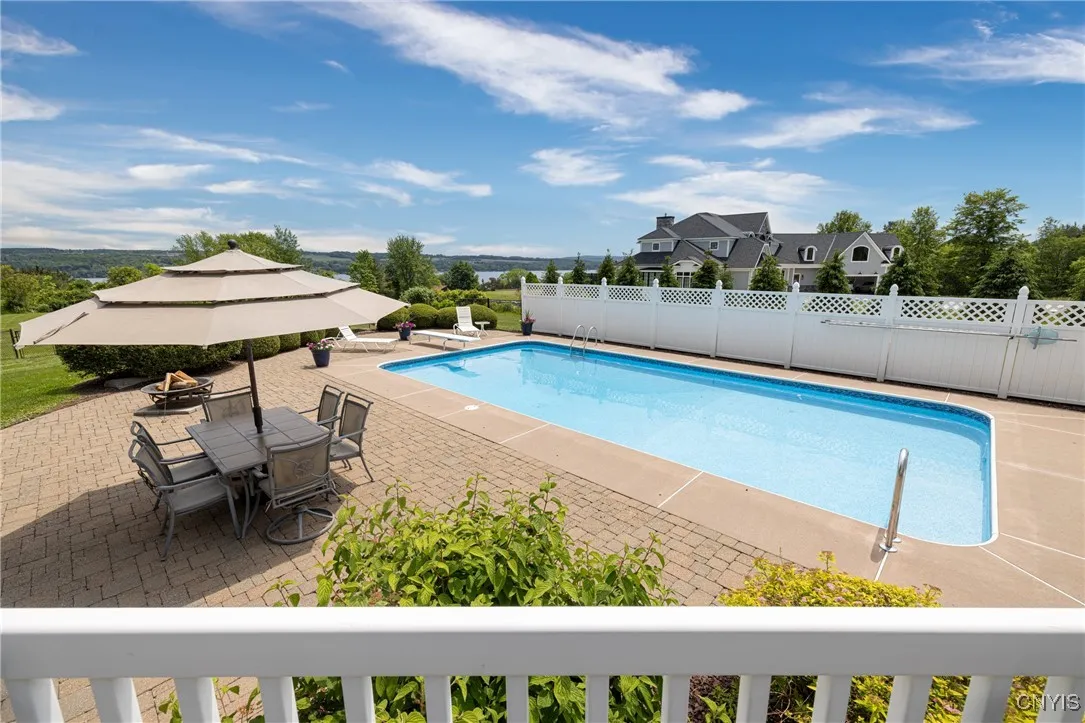 2516 West Lake Road, Skaneateles, New York 13152, Skaneateles, New York 13152, 4 Bedrooms Bedrooms, 9 Rooms Rooms,2 BathroomsBathrooms,Residential,Closed,2516 West Lake Road, Skaneateles, New York 13152,0,S1615259