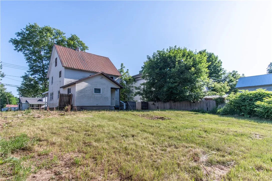 11 Grove Street, Adams, New York 13605, Adams, New York 13605, 4 Bedrooms Bedrooms, 10 Rooms Rooms,1 BathroomBathrooms,Residential,Closed,11 Grove Street, Adams, New York 13605,0,R1618457