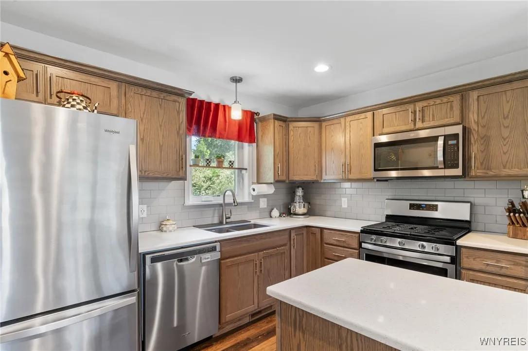 720 North Star Road, Elma, New York 14052, Elma, New York 14052, 3 Bedrooms Bedrooms, 5 Rooms Rooms,2 BathroomsBathrooms,Residential,Closed,720 North Star Road, Elma, New York 14052,0,B1619012