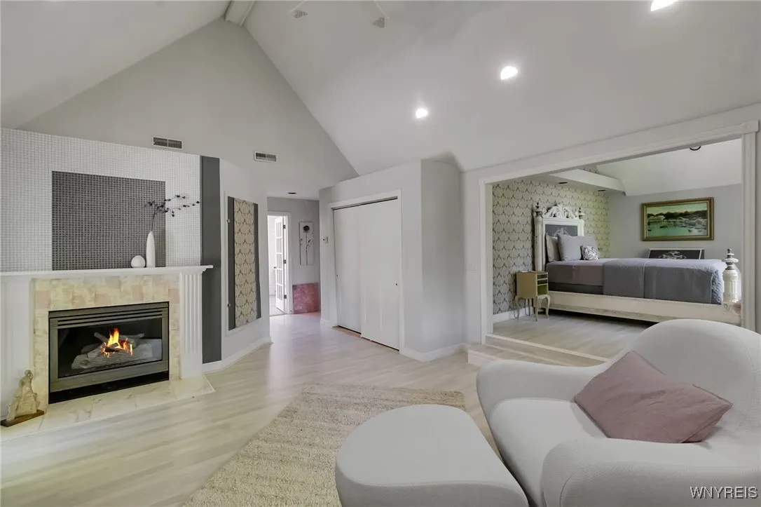 9875 Hollingson Rd, Clarence, New York 14031, Clarence, New York 14031, 5 Bedrooms Bedrooms, 15 Rooms Rooms,3 BathroomsBathrooms,Residential,Closed,9875 Hollingson Rd, Clarence, New York 14031,0,B1618517