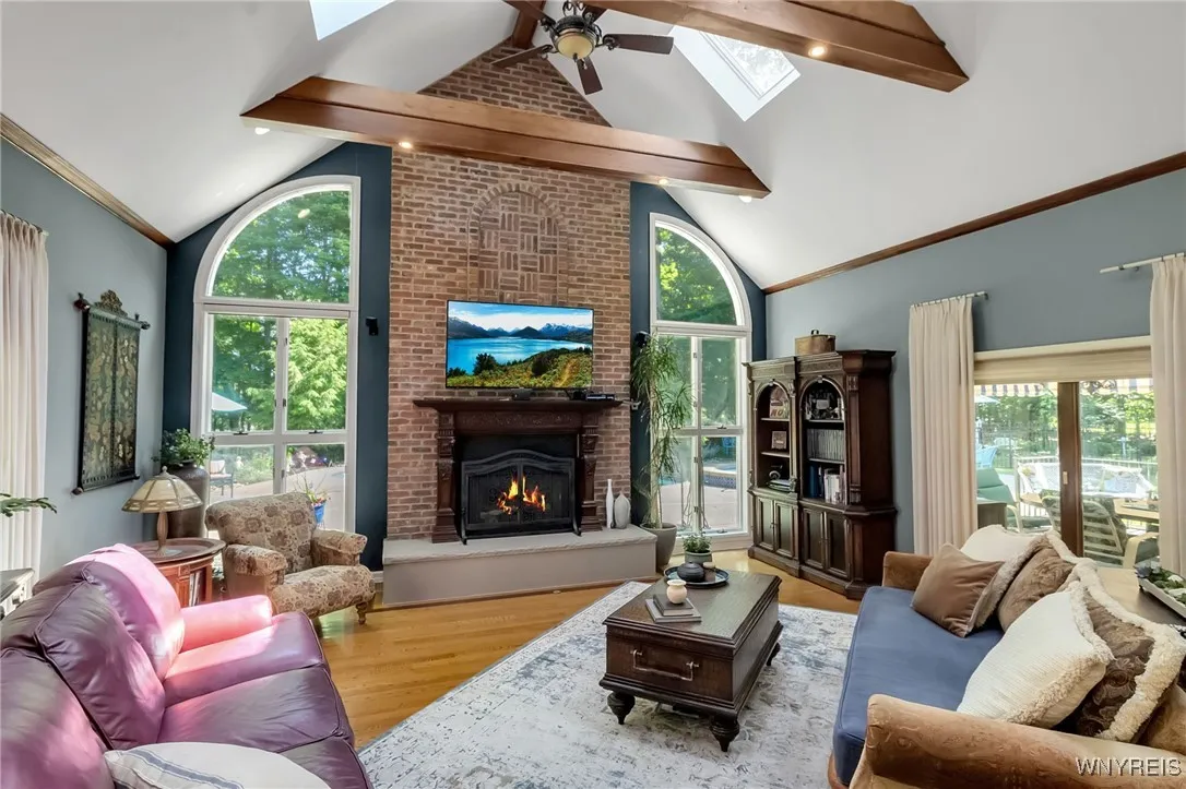 9875 Hollingson Rd, Clarence, New York 14031, Clarence, New York 14031, 5 Bedrooms Bedrooms, 15 Rooms Rooms,3 BathroomsBathrooms,Residential,Closed,9875 Hollingson Rd, Clarence, New York 14031,0,B1618517